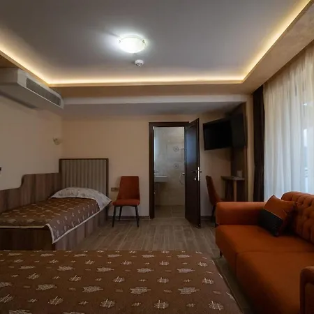 Къщи За Гости Иварос - Доспат