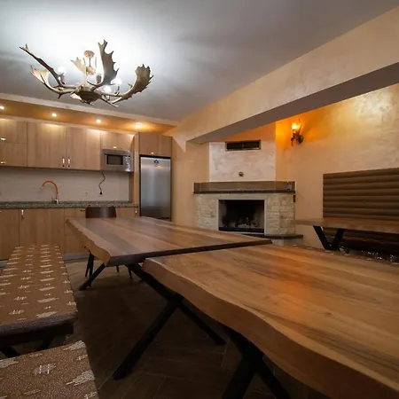 Къщи За Гости Иварос - Доспат