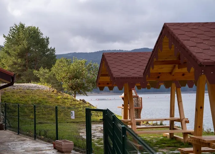 Guest house Къщи За Гости Иварос - Доспат *